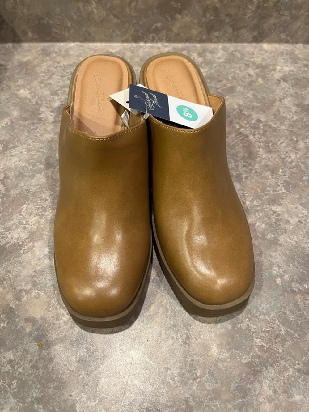Universal Thread Tan Platform Mule Clogs - Picture 2 of 5
